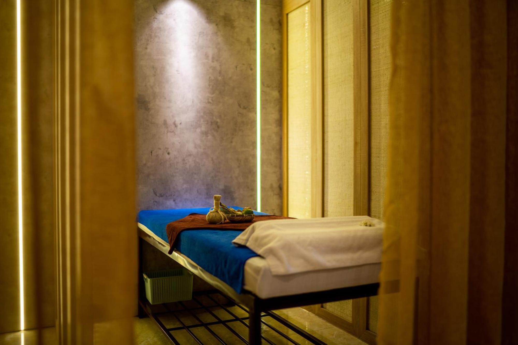 Ha Royal Boutique Hotel & Spa Hoi An Exterior foto